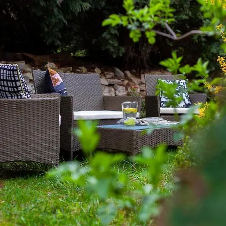 Castle Garden Apartment *